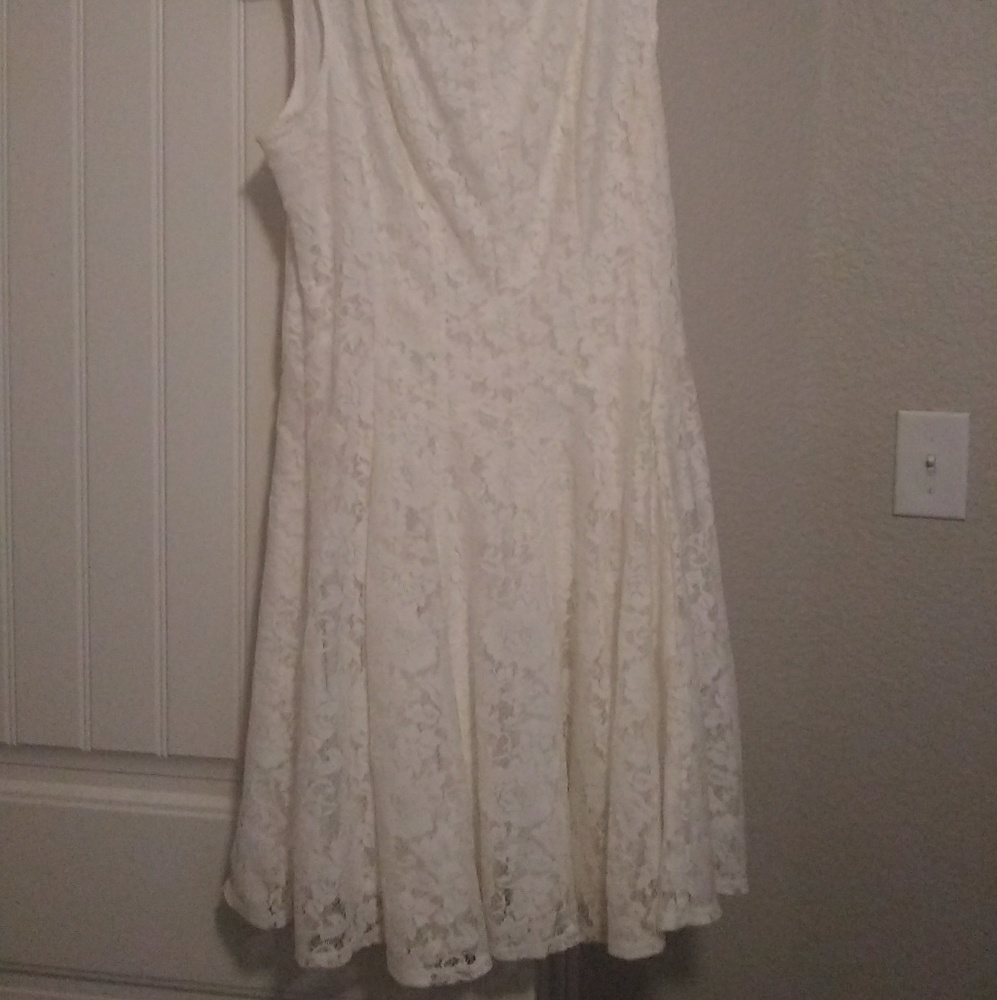 White lace dress